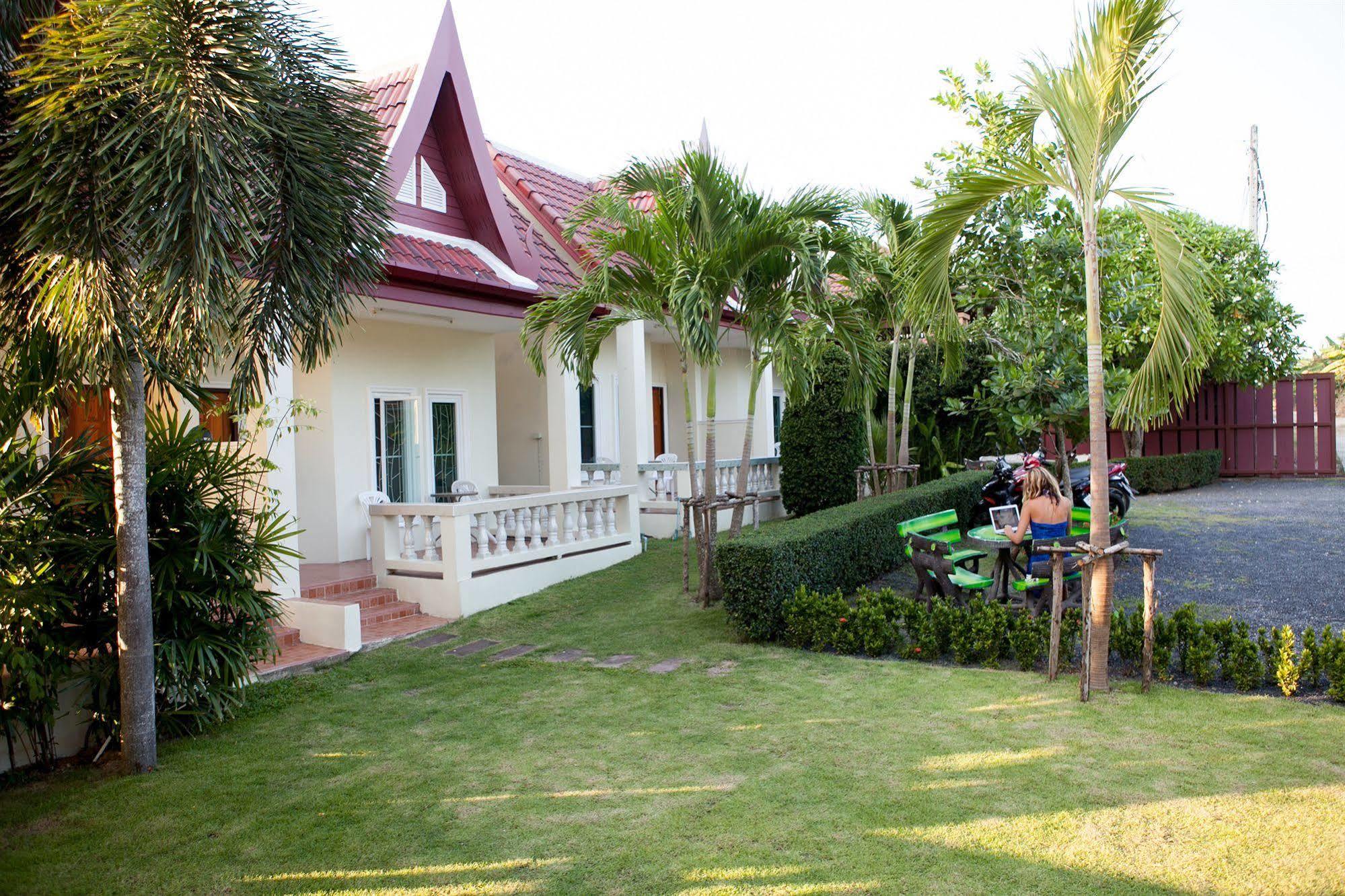 Lucky Lek Resort Rawai Kültér fotó